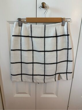 Lulu's White Knit Windowpane Mini Skirt with Black Grid